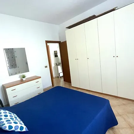 Sicily, A Apartament